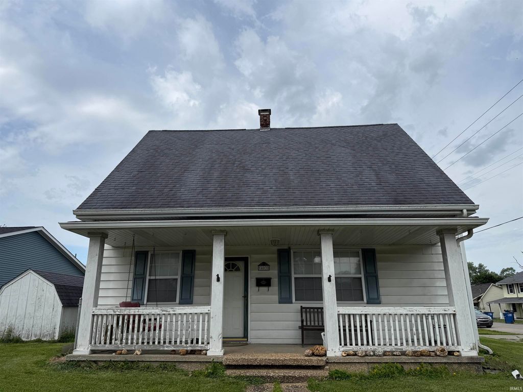 Photo of 403 M Street ST, Bedford, IN 47421 (MLS # 202616483)