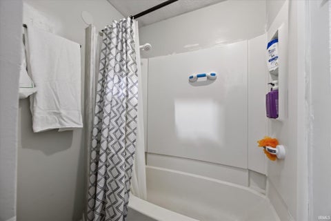 Tiny photo for 102 Juliet Lane, Bedford, IN 47421 (MLS # 202636226)