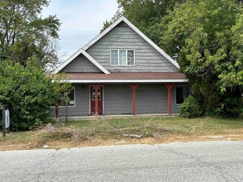 Tiny photo for 3803 Southland Avenue, Kokomo, IN 46902 (MLS # 202540115)