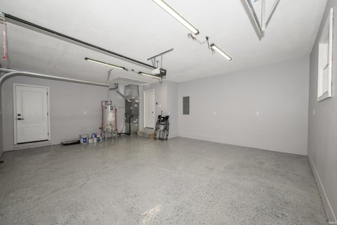 Tiny photo for 1305 N Greenbriar Road, Muncie, IN 47304 (MLS # 202638028)