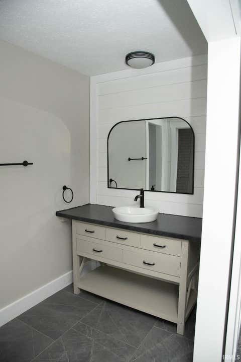 Tiny photo for 7501 Hamilton Drive, Muncie, IN 47303 (MLS # 202622445)