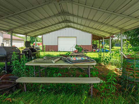 Tiny photo for 2311 Lashbrook Road, Boonville, IN 47601 (MLS # 202625795)