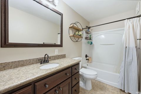 Tiny photo for 5135 S 500 E, Bluffton, IN 46714 (MLS # 202605757)