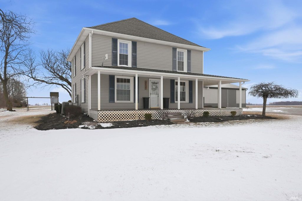 Photo of 5135 S 500 E, Bluffton, IN 46714 (MLS # 202605757)