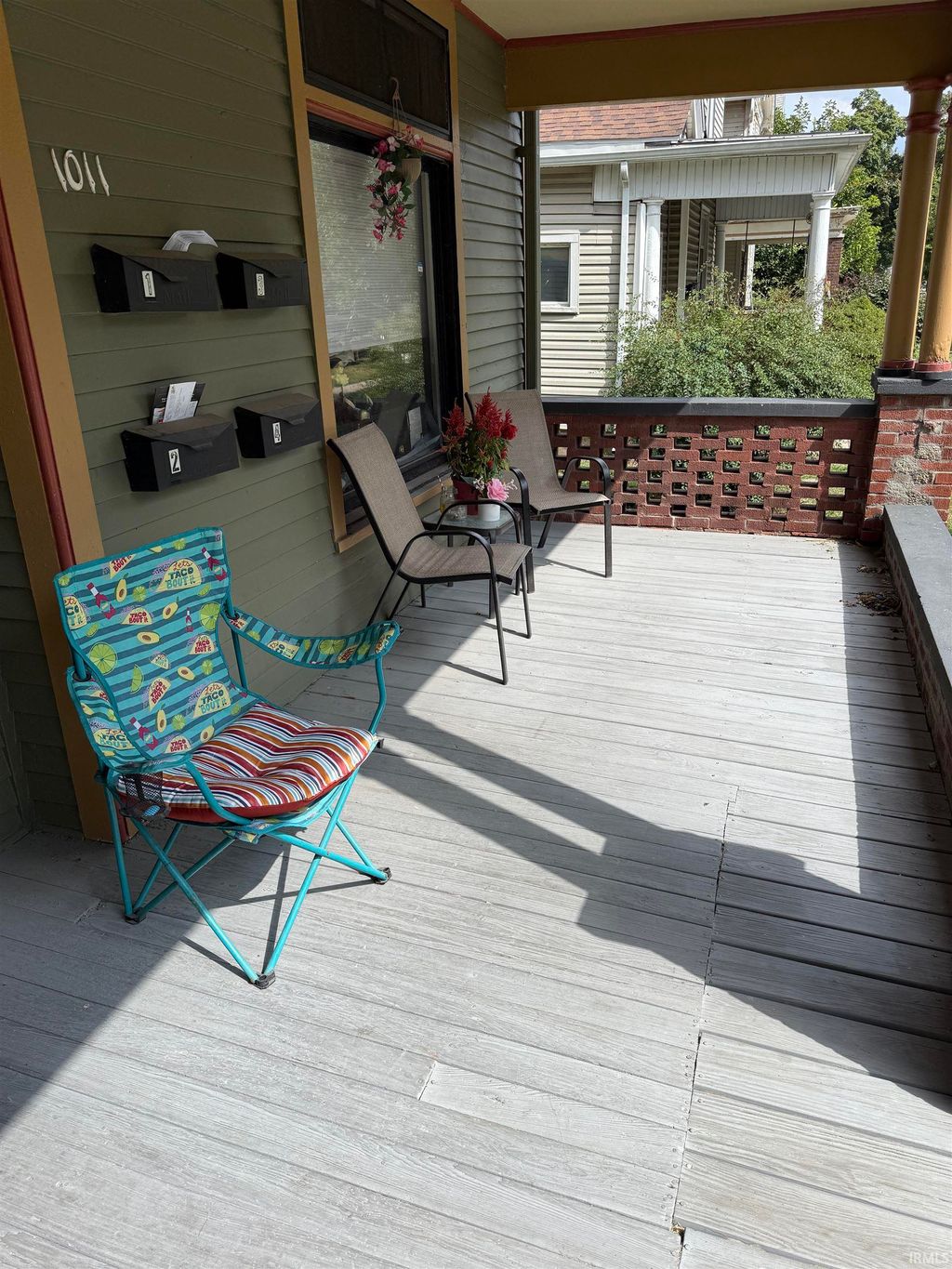 Photo of 1011 Lake Avenue, Fort Wayne, IN 46805 (MLS # 202540712)