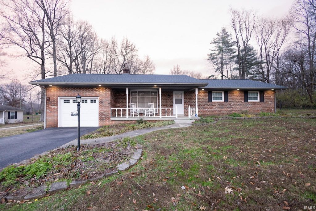 Photo of 6900 W Franklin Road, Evansville, IN 47712 (MLS # 202548522)