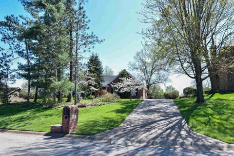Tiny photo for 331 Mount Ashley Road, Evansville, IN 47711 (MLS # 202612155)