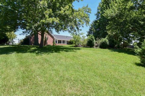 Tiny photo for 331 Mount Ashley Road, Evansville, IN 47711 (MLS # 202612155)
