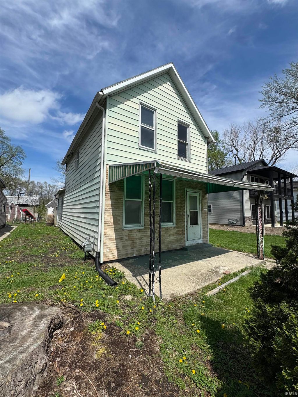 Photo of 1318 Burgess Street, Fort Wayne, IN 46808 (MLS # 202613037)