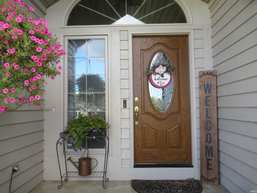 Photo of 9823 Valley Vista Place, Fort Wayne, IN 46804 (MLS # 202619890)