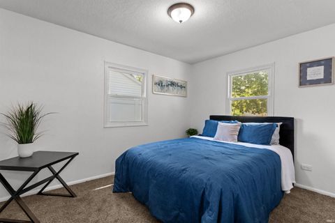 Tiny photo for 1616 Columbus Boulevard, Kokomo, IN 46901 (MLS # 202546607)