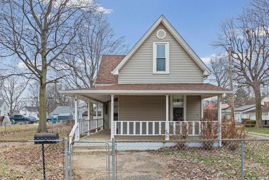 Photo of 711 Crockett Street, Covington, IN 47932 (MLS # 202608178)
