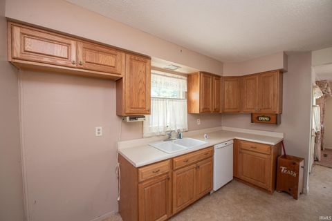 Tiny photo for 1619 Logan Avenue, Lafayette, IN 47905 (MLS # 202616402)
