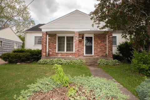Photo of 1619 Logan Avenue, Lafayette, IN 47905 (MLS # 202616402)