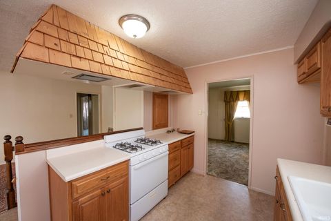 Tiny photo for 1619 Logan Avenue, Lafayette, IN 47905 (MLS # 202616402)