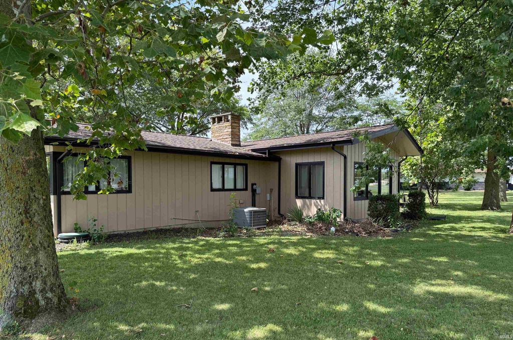 Photo of 1105 W Clark Street, Berne, IN 46711 (MLS # 202547568)