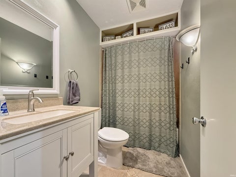 Tiny photo for 208 Wildwood Court, Lafayette, IN 47905 (MLS # 202636564)