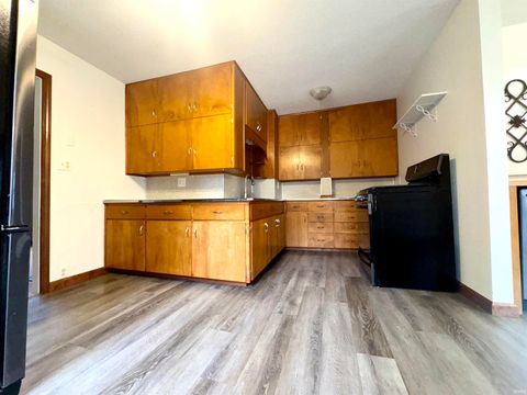 Tiny photo for 304 Van Buren Avenue, Peru, IN 46970 (MLS # 202532888)