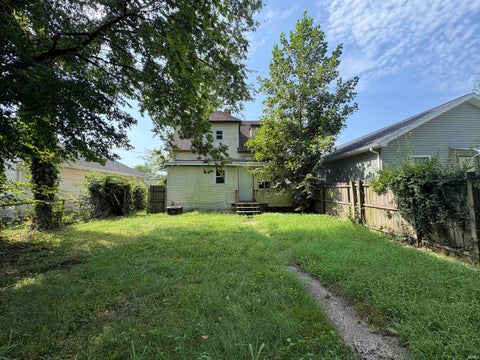 Tiny photo for 712 Taylor Avenue, Evansville, IN 47713 (MLS # 202633063)