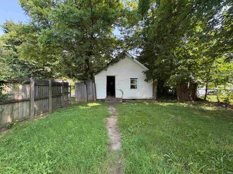 Tiny photo for 712 Taylor Avenue, Evansville, IN 47713 (MLS # 202633063)