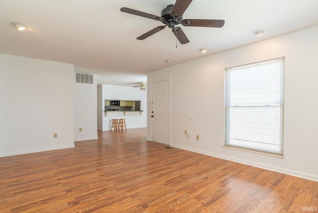 Photo of 721 E Waterloo Court, Bloomington, IN 47401 (MLS # 202615404)