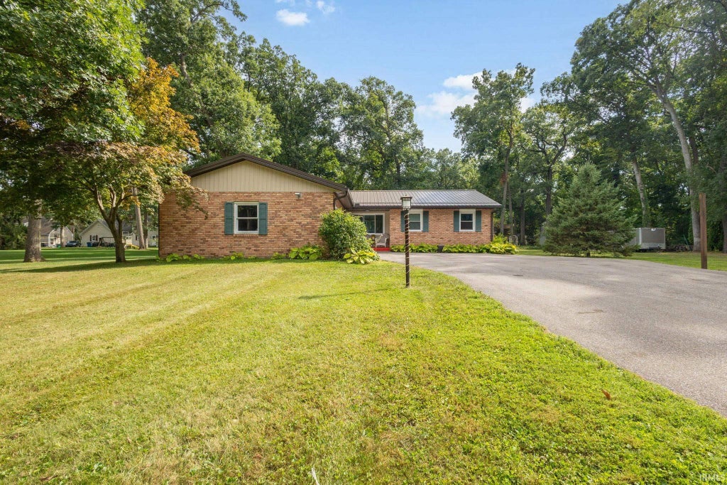 Photo of 16580 Gerald Street, Granger, IN 46530 (MLS # 202637349)