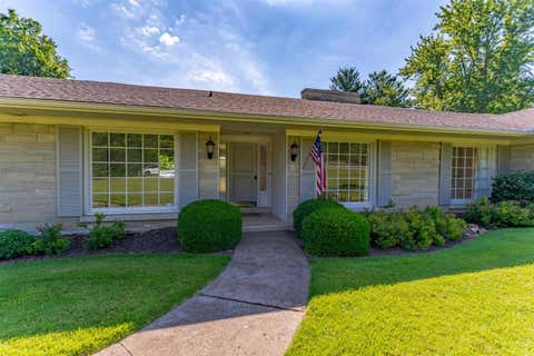 Tiny photo for 520 Scenic Drive, Evansville, IN 47715 (MLS # 202621763)
