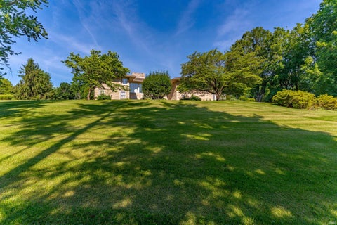 Tiny photo for 520 Scenic Drive, Evansville, IN 47715 (MLS # 202621763)