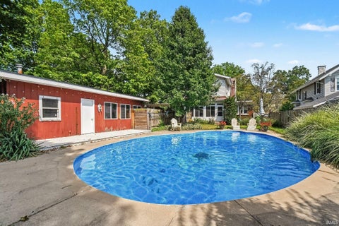 Tiny photo for 131 S Vine Street, Elkhart, IN 46514 (MLS # 202636503)