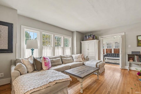 Tiny photo for 131 S Vine Street, Elkhart, IN 46514 (MLS # 202636503)