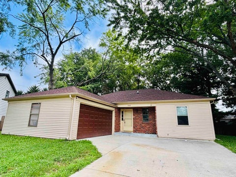 Photo of 3009 Roanoke Circle, Lafayette, IN 47909 (MLS # 202626298)