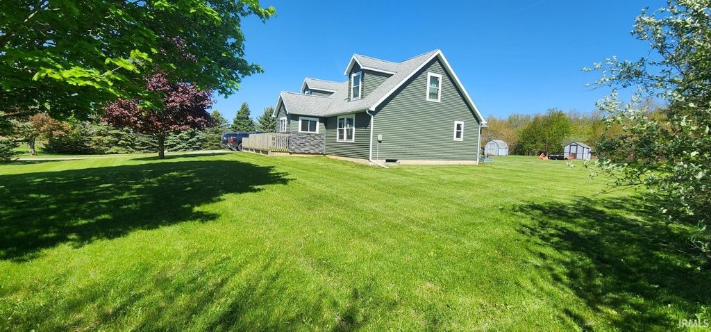 Photo of 6000 W 100, Kimmell, IN 46760 (MLS # 202616509)