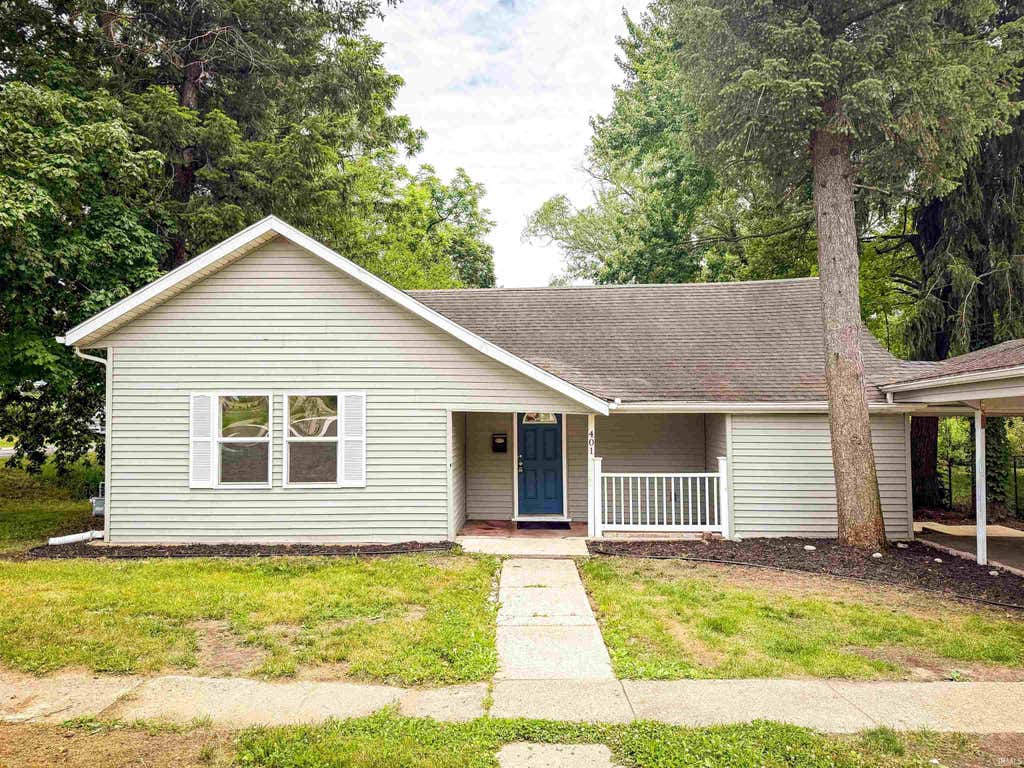 Photo of 401 Georgia Street, Walkerton, IN 46574 (MLS # 202622263)