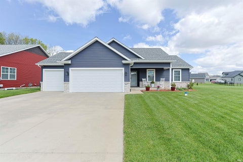 Tiny photo for 30477 Pine Bluff Drive, Elkhart, IN 46517 (MLS # 202616489)