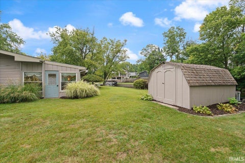 Tiny photo for 94 EMS T29 Lane, Leesburg, IN 46538 (MLS # 202633038)