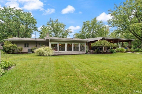 Tiny photo for 94 EMS T29 Lane, Leesburg, IN 46538 (MLS # 202633038)