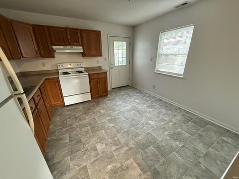 Tiny photo for 1618 Miles Street, Logansport, IN 46947 (MLS # 202540969)