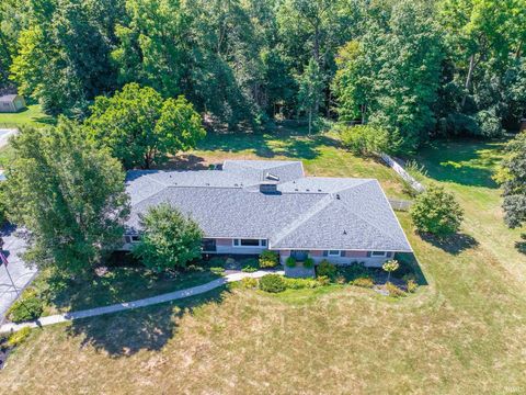 Tiny photo for 1755 W Farview Drive, Peru, IN 46970 (MLS # 202535012)