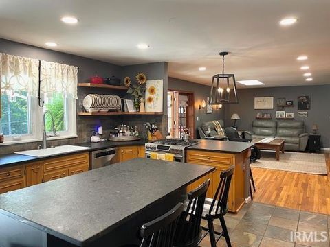 Tiny photo for 1755 W Farview Drive, Peru, IN 46970 (MLS # 202535012)