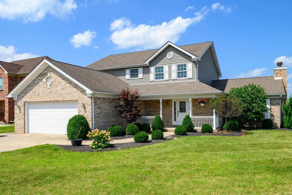 Photo of 9500 W Thurston Court, Yorktown, IN 47396 (MLS # 202606129)