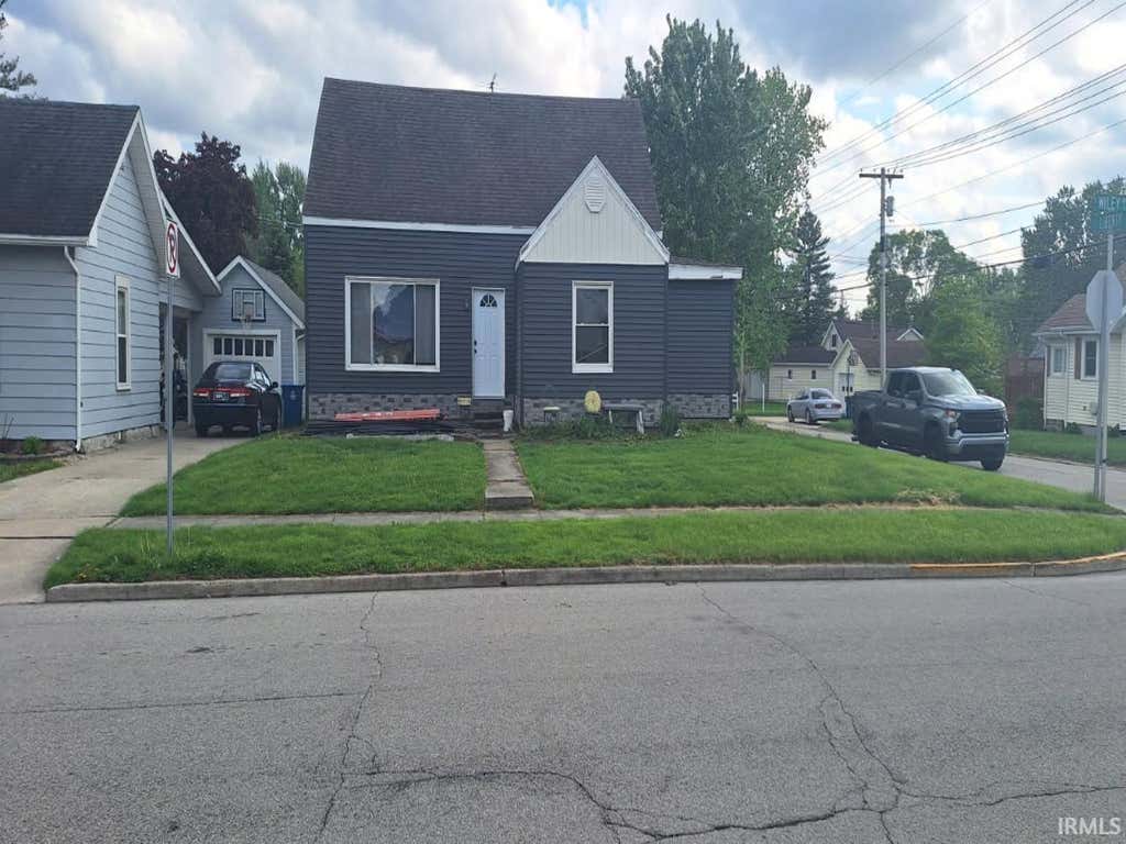Photo of 504 E Wiley Avenue, Bluffton, IN 46714 (MLS # 202633069)