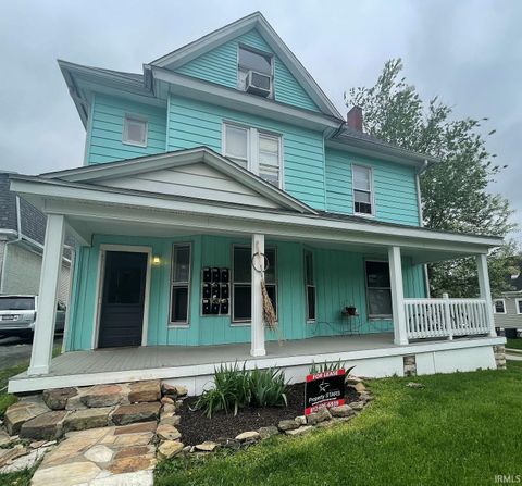 Photo of 423 S Fess Avenue #5, Bloomington, IN 47401 (MLS # 202549242)