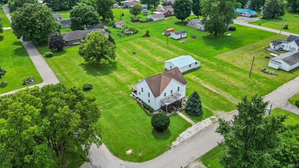 Photo of 701 W ELM Street, Cayuga, IN 47928 (MLS # 202633849)