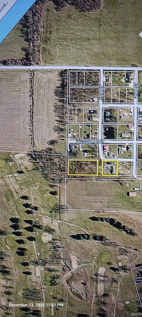 Tiny photo for 11645 E 1st Street, Bicknell, IN 47512 (MLS # 202548889)