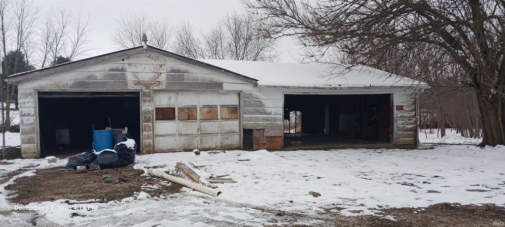 Photo of 11645 E 1st Street, Bicknell, IN 47512 (MLS # 202548889)