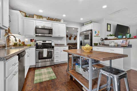 Tiny photo for 6726 E CR 150 North, Logansport, IN 46947 (MLS # 202632554)