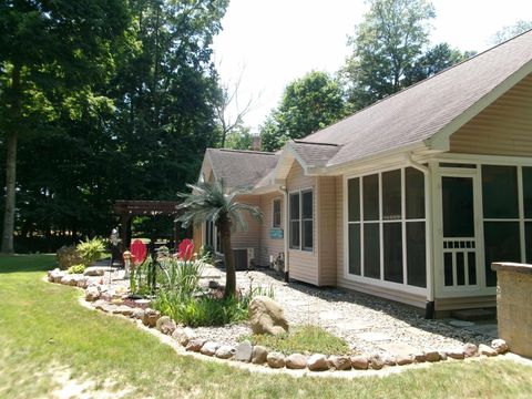 Tiny photo for 2029 S TIMBER Trail, Peru, IN 46970 (MLS # 202523539)