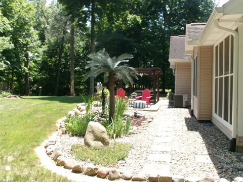 Tiny photo for 2029 S TIMBER Trail, Peru, IN 46970 (MLS # 202523539)