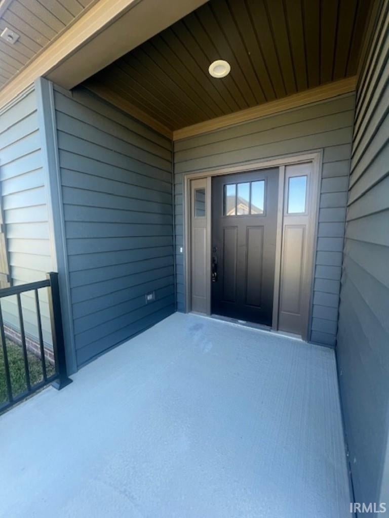 Photo of 3796 High Pointe Lane, Newburgh, IN 47630 (MLS # 202621528)
