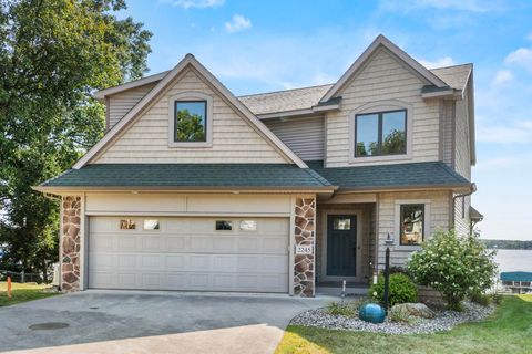2245 W Orland Road, Angola, IN 46703 - #: 202508905